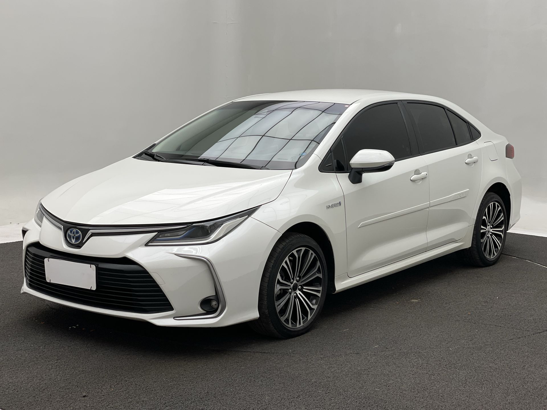Corolla Altis Hybrid 1.8 16V Flex Aut.