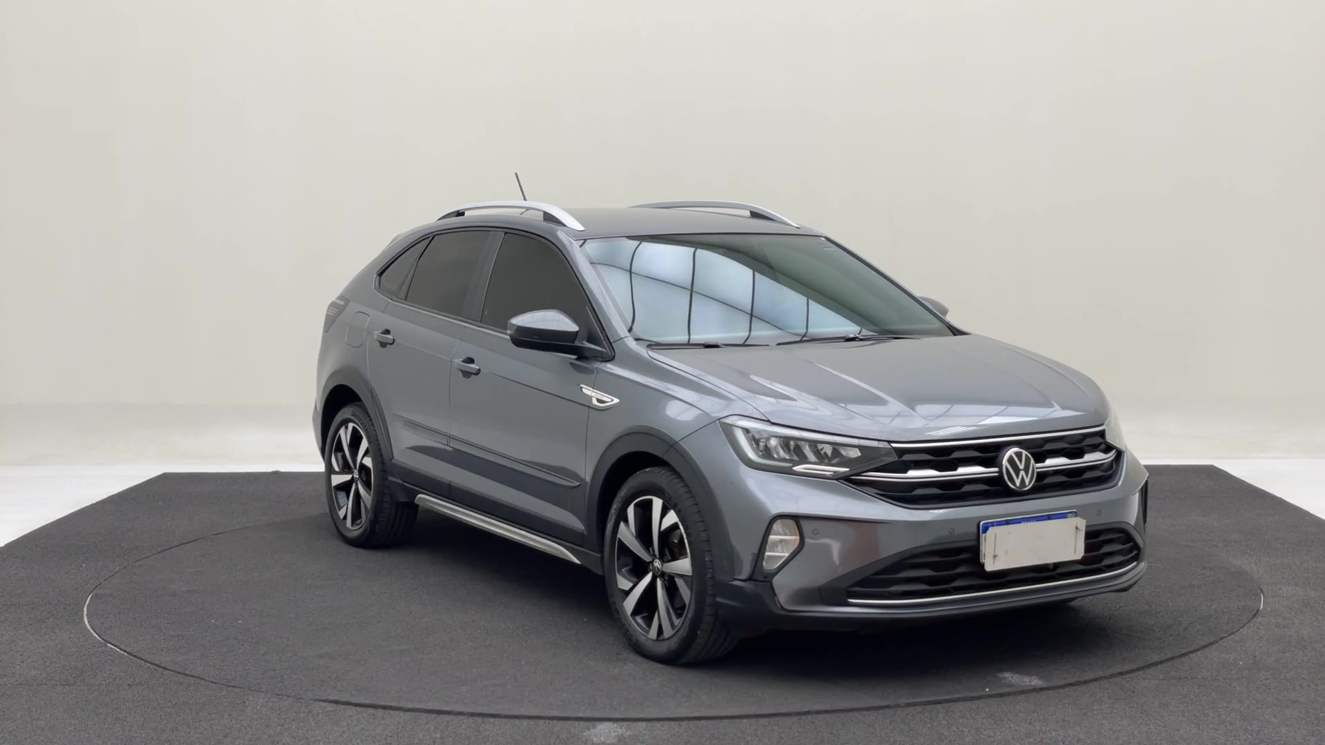 Nivus Highline 1.0 200 TSI Flex Aut.