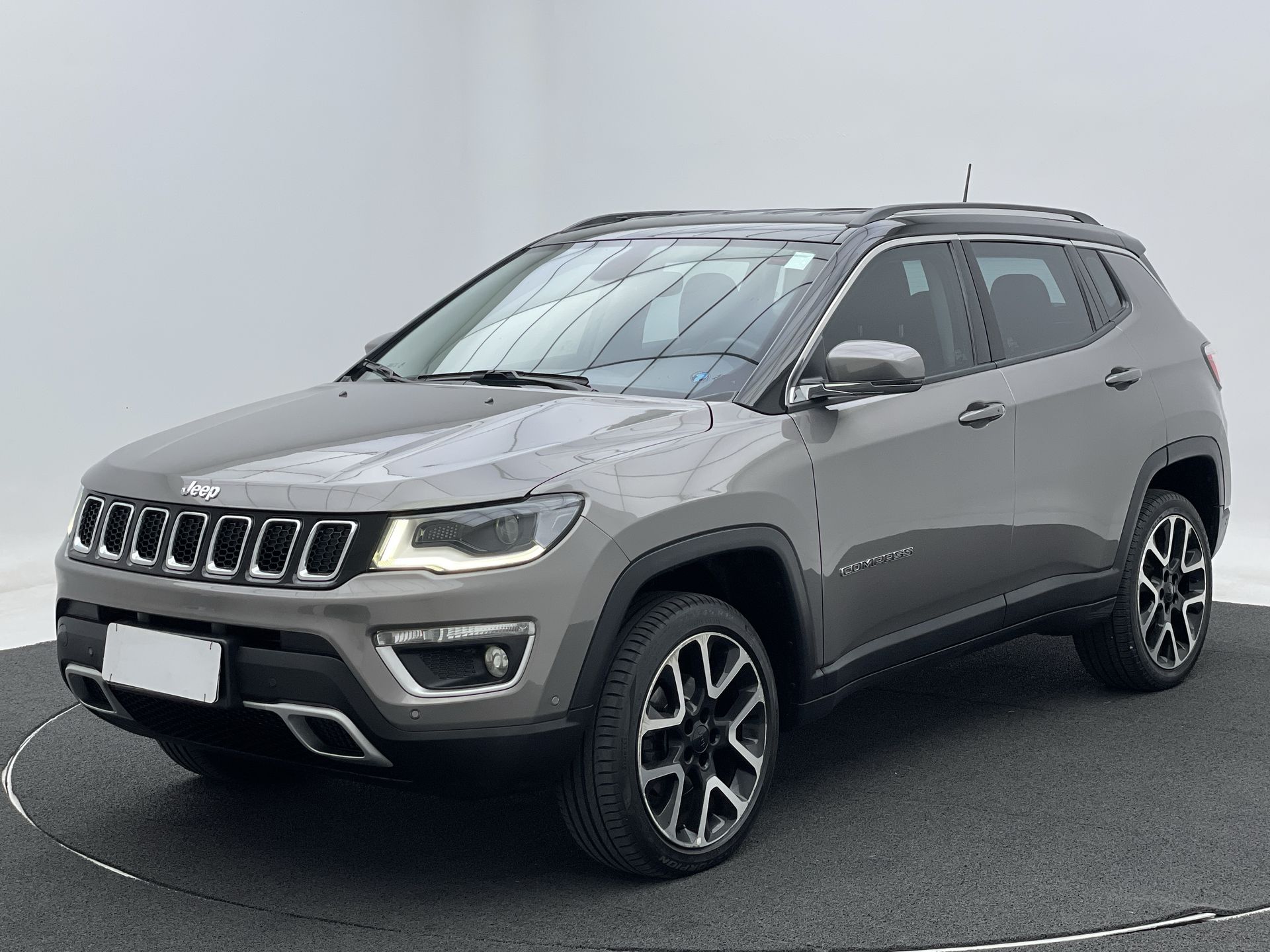 COMPASS LIMITED 2.0 4x4 Diesel 16V Aut.