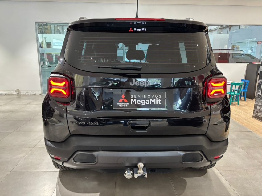 Jeep-RENEGADE-1.3 T270 TURBO FLEX S 4X4 AT9
