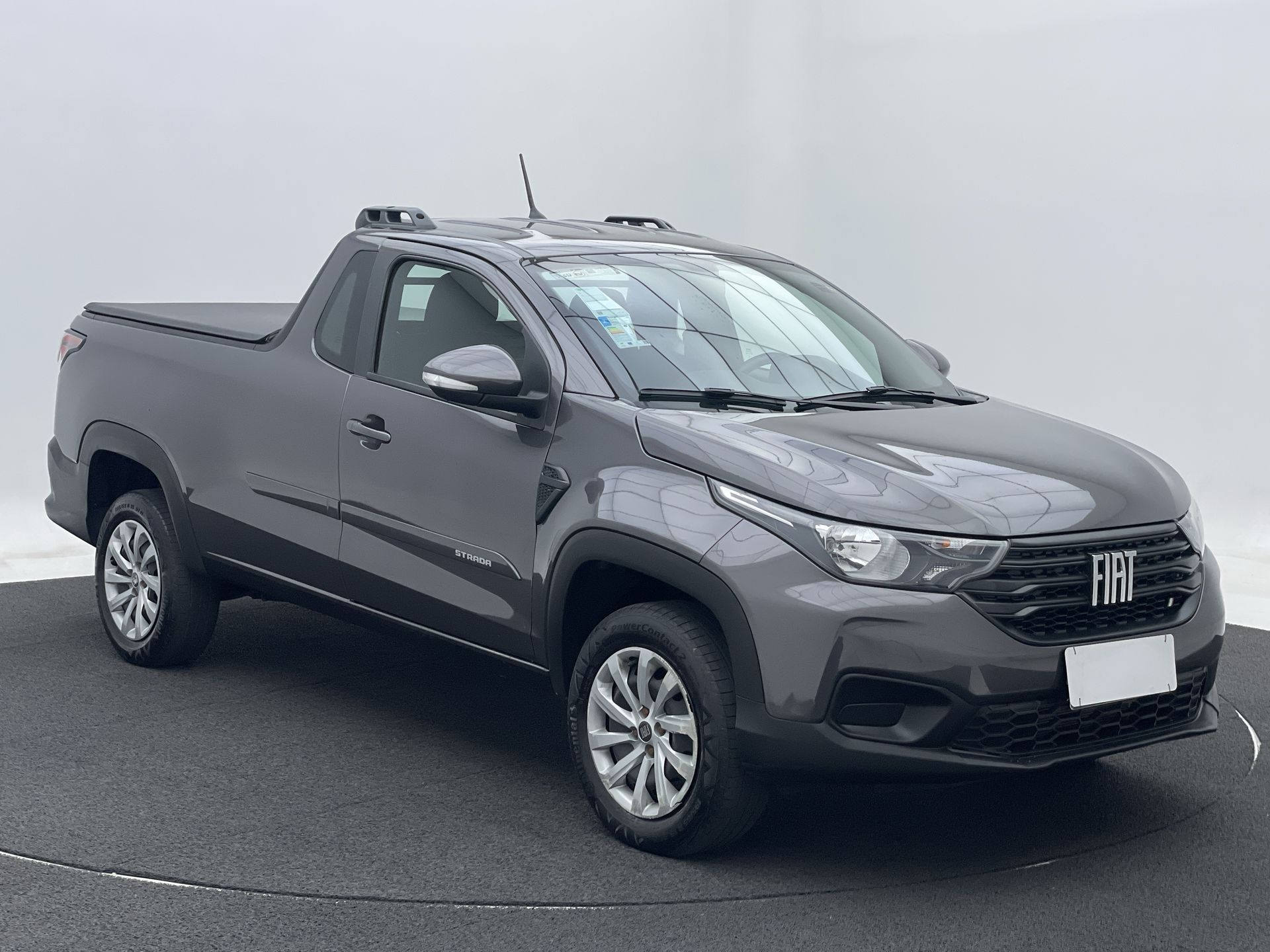 Strada Freedom 1.3 Flex 8V  CS Plus