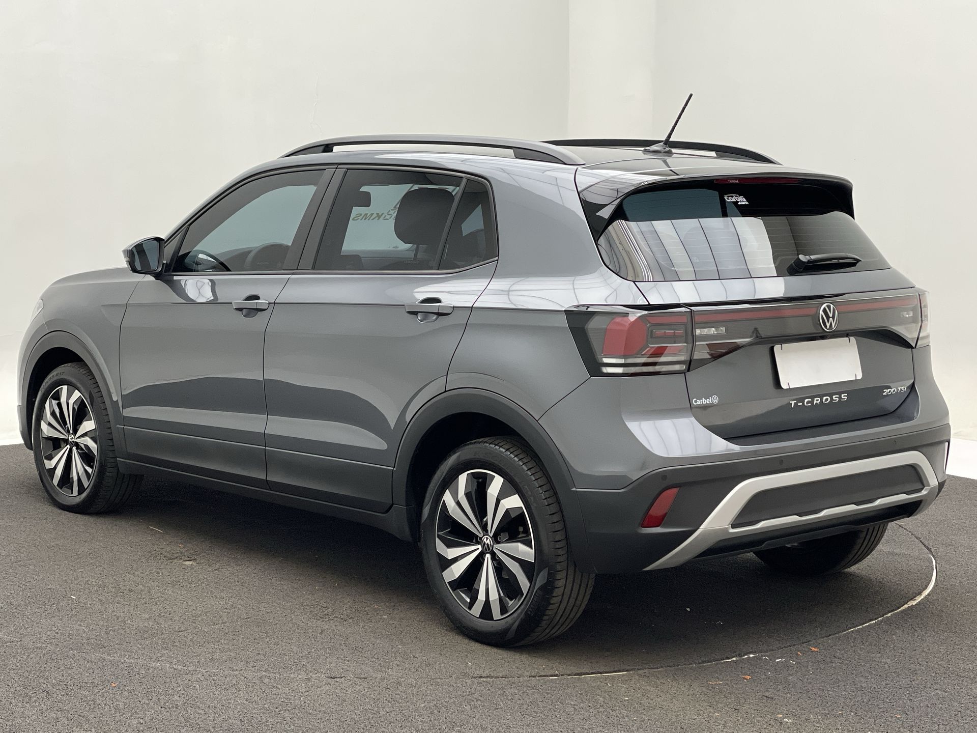 VW - Volkswagen-T-Cross-T-Cross 200 TSI 1.0  Flex 12V 5p Aut.