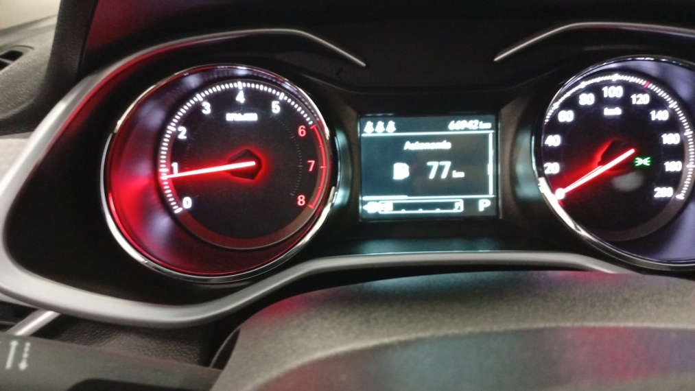 GM - Chevrolet-ONIX-1.0 TURBO FLEX PREMIER AUTOMÁTICO