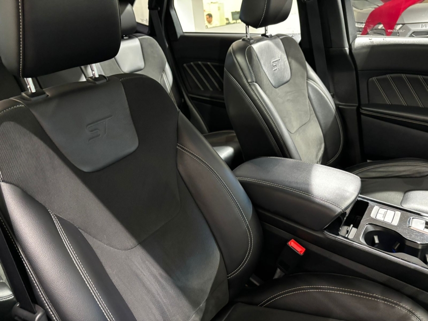 Ford-EDGE-2.7 V6 ECOBOOST GASOLINA ST AWD AUTOMÁTICO