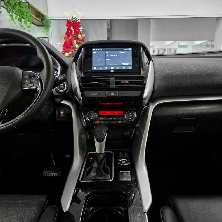 Mitsubishi-ECLIPSE CROSS-1.5 MIVEC TURBO GASOLINA HPE-S S-AWC CVT