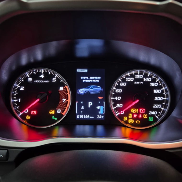 Mitsubishi-ECLIPSE CROSS-1.5 MIVEC TURBO GASOLINA HPE-S S-AWC CVT