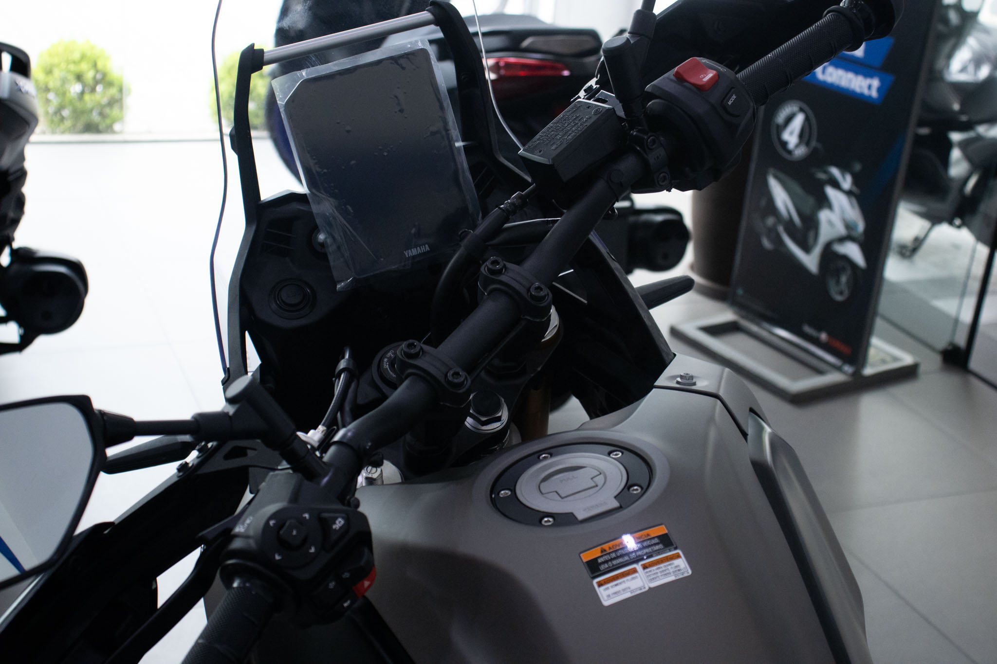 YAMAHA-XTZ-XTZ690 TENERE