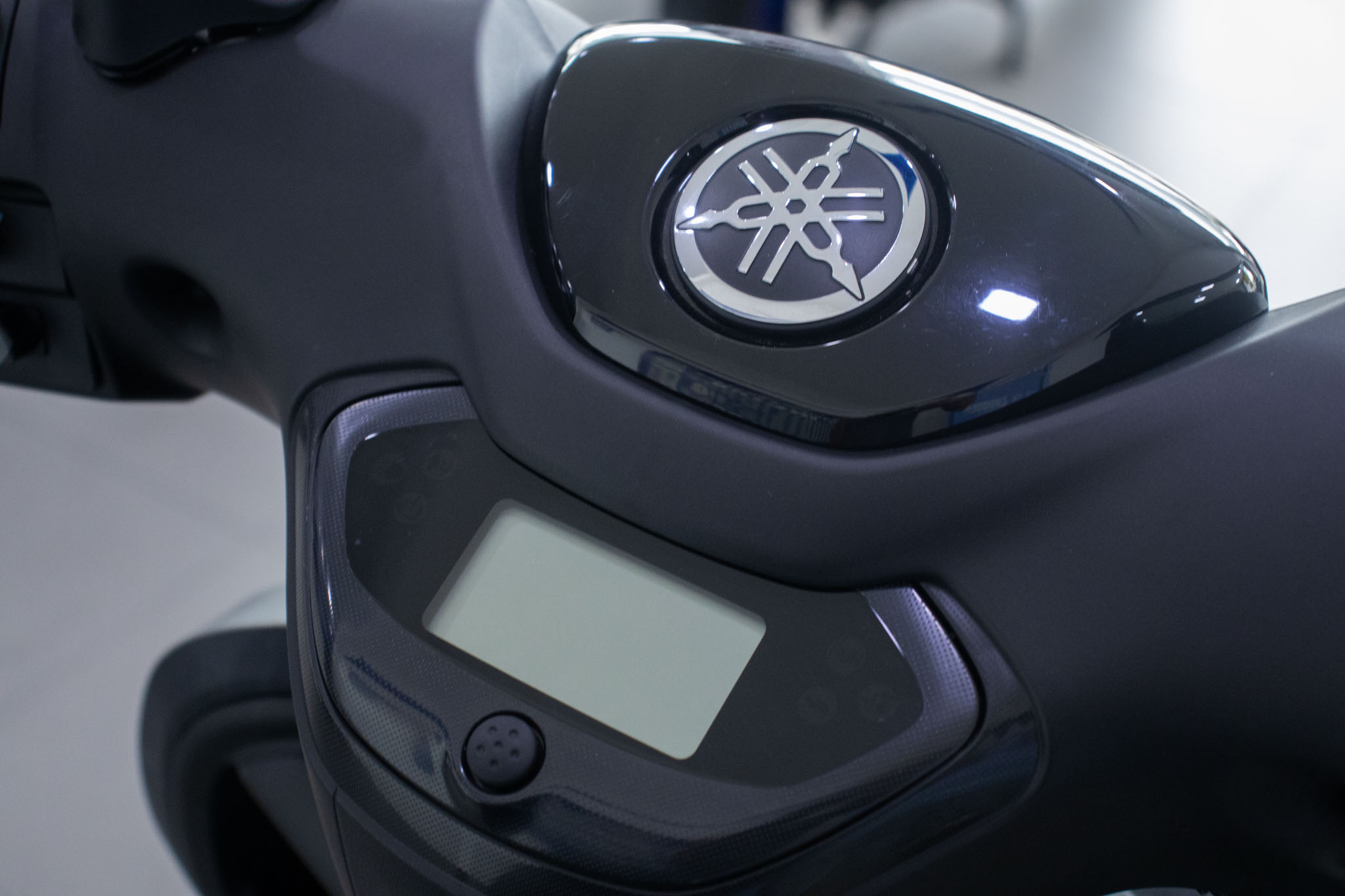 YAMAHA-NEOS-NEOS CONNECTED (Elétrica)