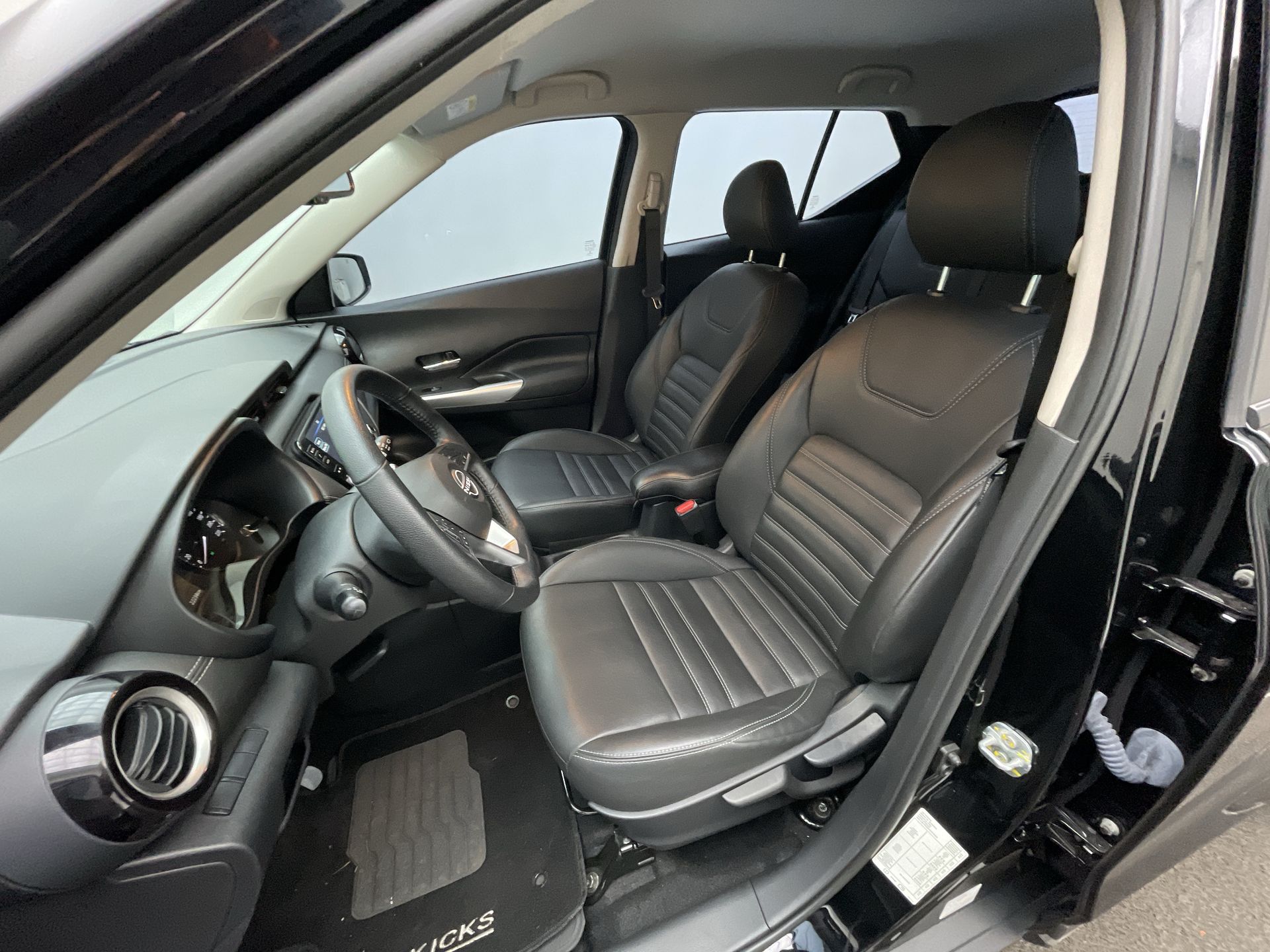 KICKS Advance 1.6 16V Flex Aut.