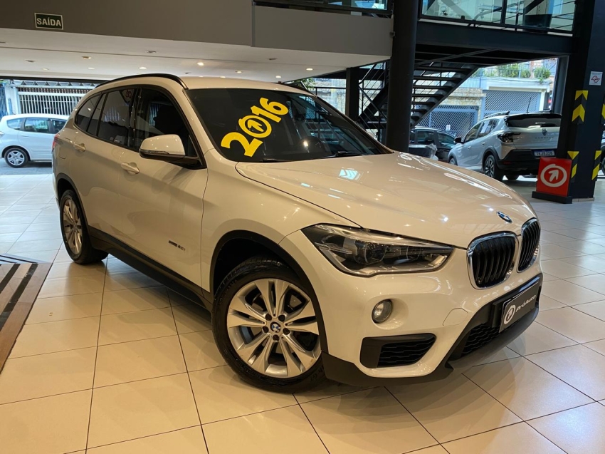 BMW-X1-2.0 16V TURBO ACTIVEFLEX SDRIVE20I 4P AUTOMÁTICO