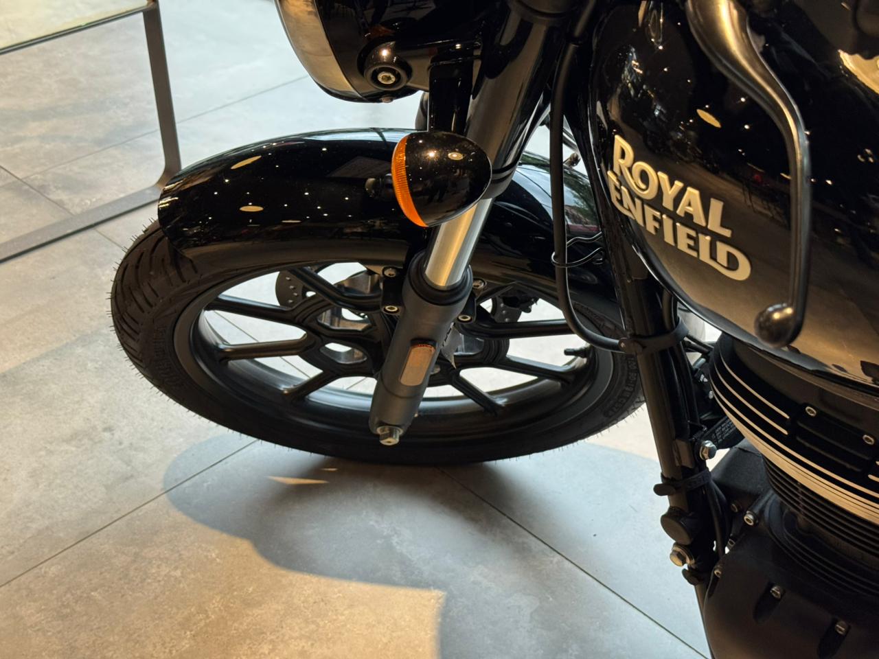 Royal Enfield-Meteor-Meteor Fireball 350cc ABS