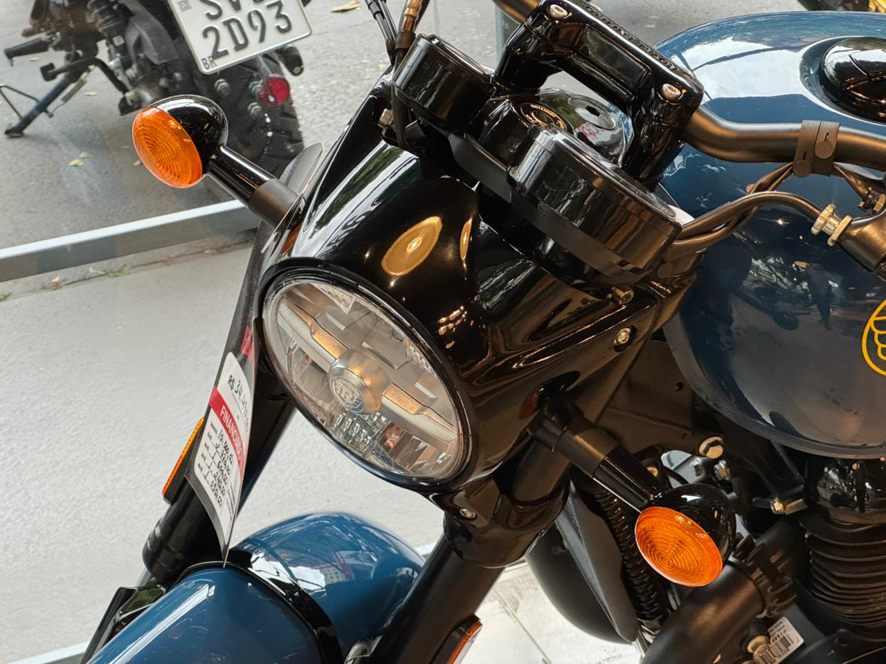 Royal Enfield-Shotgun-Shotgun 650cc ABS