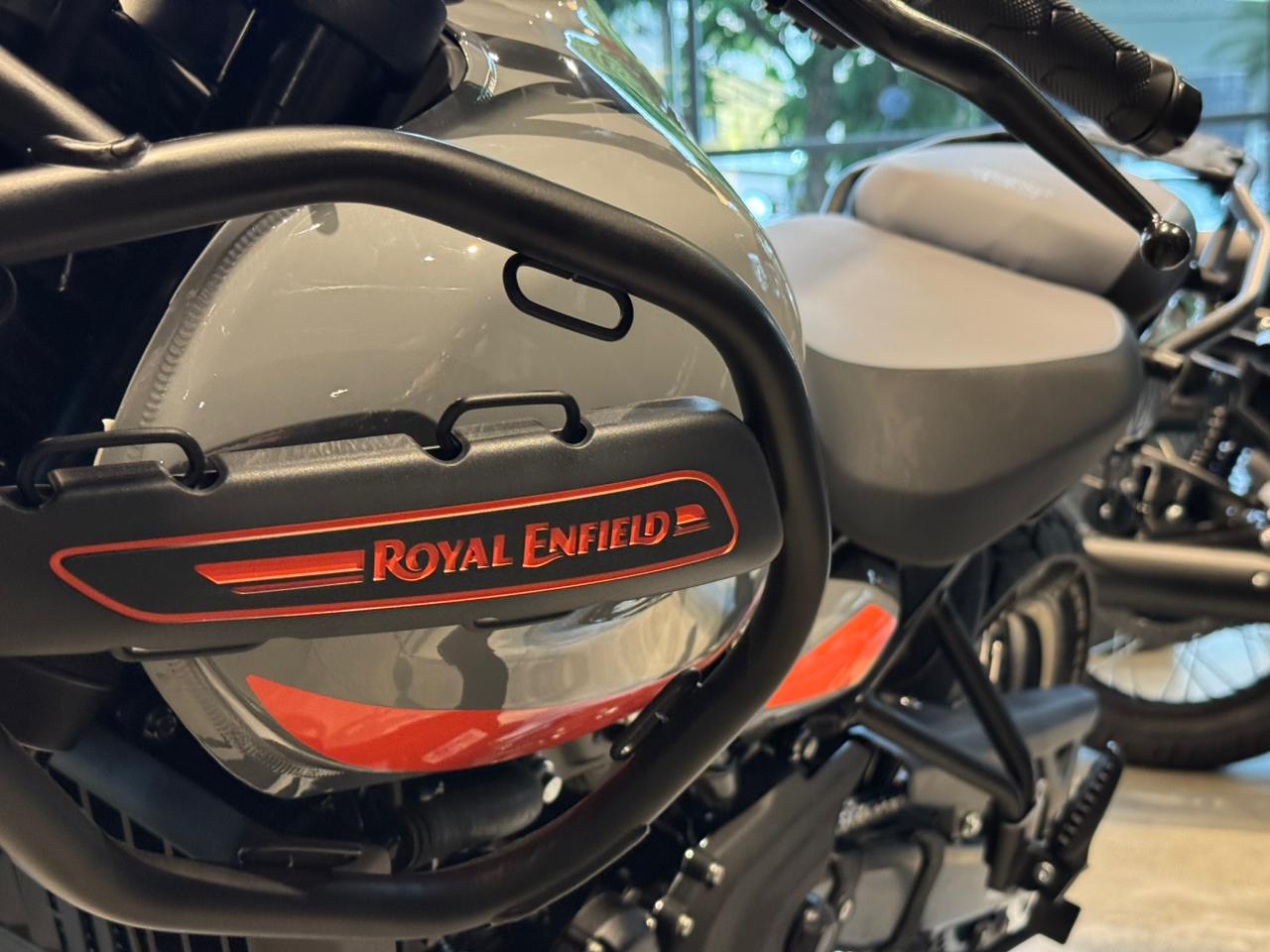 Royal Enfield-Himalayan-Himalayan 450cc Hanle