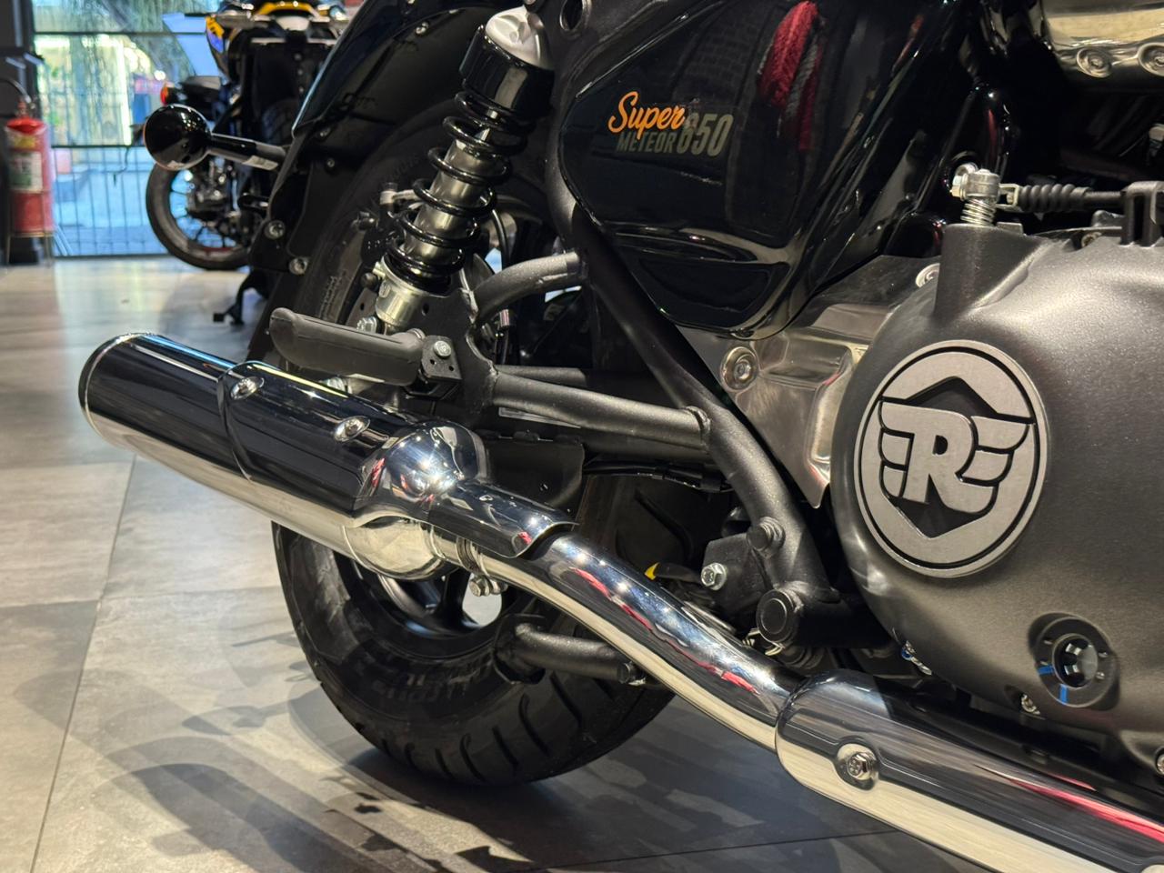 Royal Enfield-Super Meteor-Super Meteor Interstellar 650cc ABS