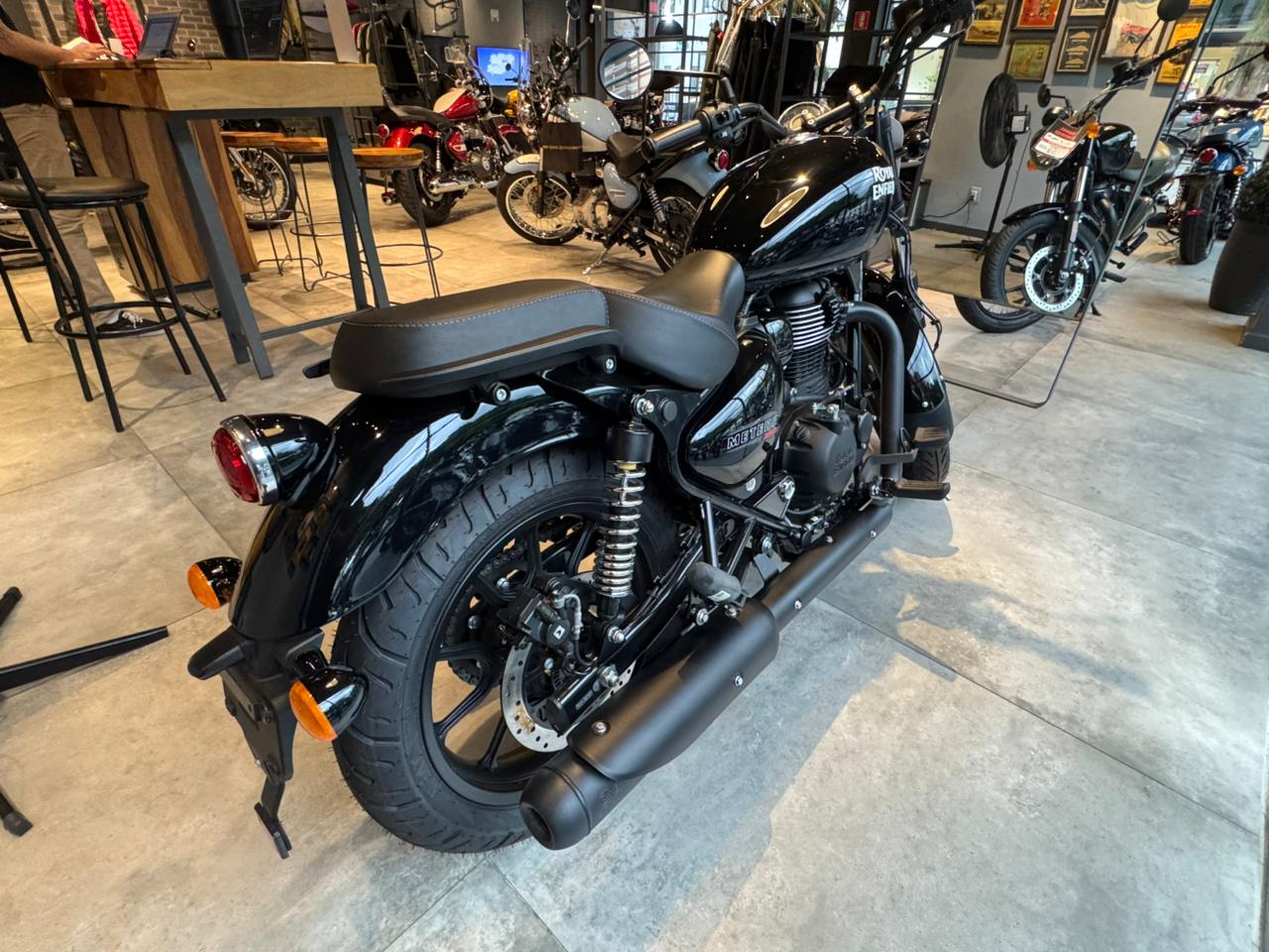 Royal Enfield-Meteor-Meteor Fireball 350cc ABS