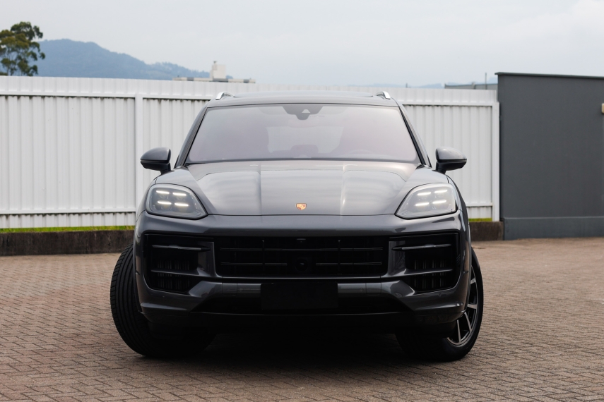 Porsche-CAYENNE-4.0 V8 GASOLINA S AWD TIPTRONIC S