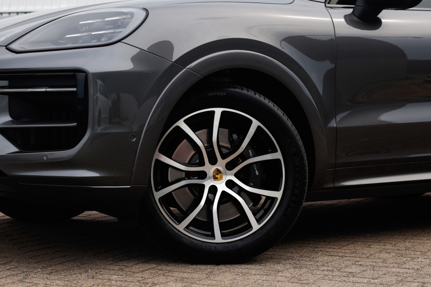 Porsche-CAYENNE-4.0 V8 GASOLINA S AWD TIPTRONIC S