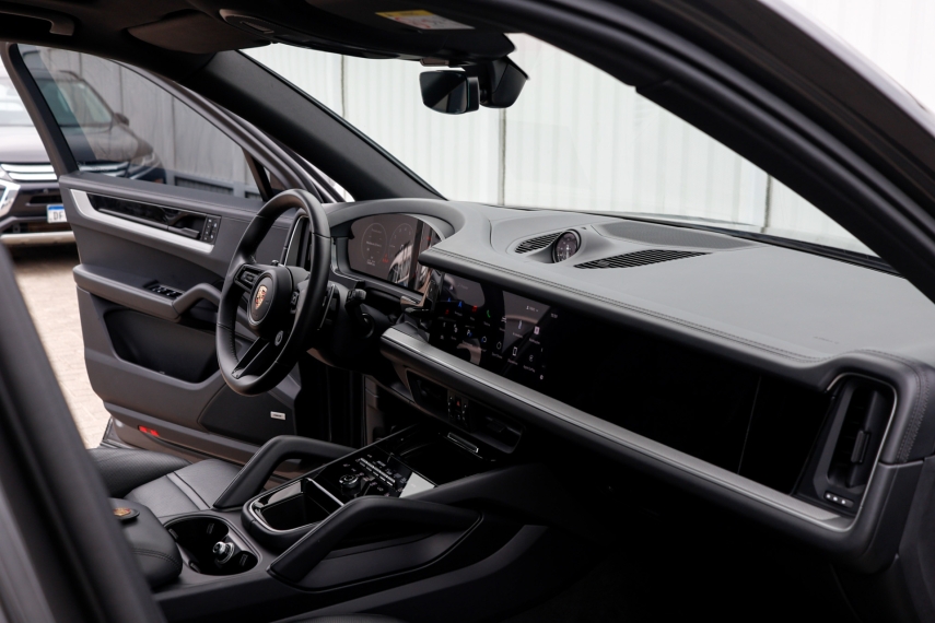 Porsche-CAYENNE-4.0 V8 GASOLINA S AWD TIPTRONIC S