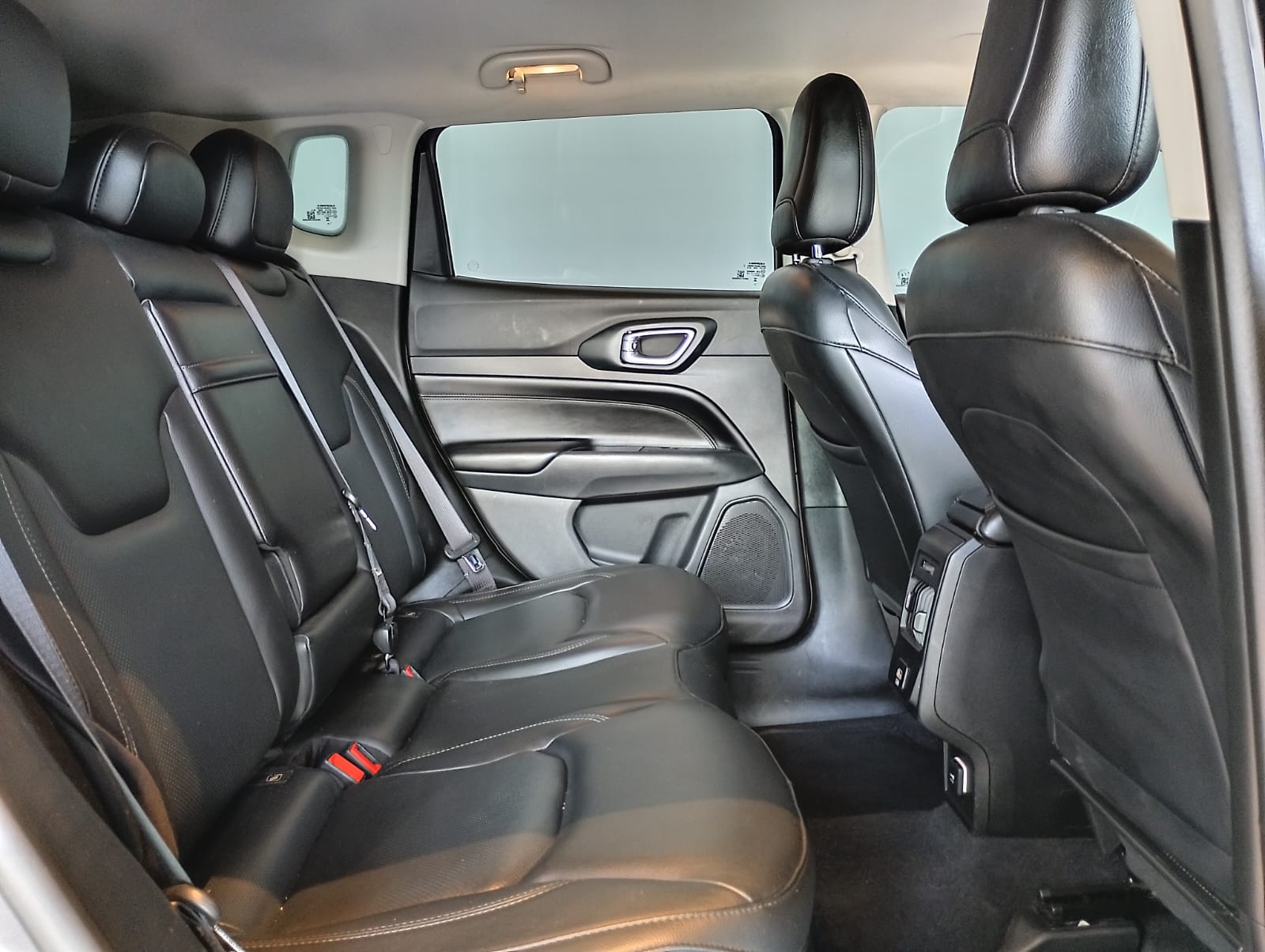 Jeep-COMPASS-COMPASS LONG. T270 1.3 TB 4x2 Flex Aut.