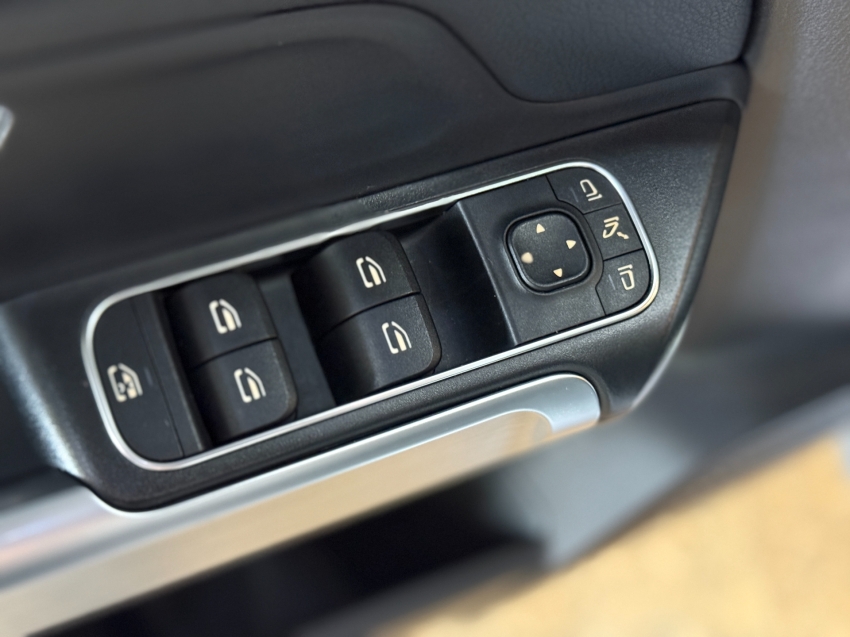 Mercedes-Benz-GLB 200-1.3 CGI GASOLINA PROGRESSIVE 7G-DCT