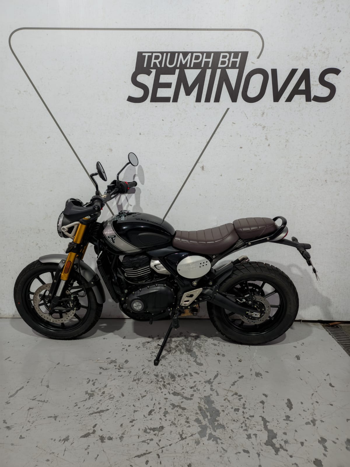 TRIUMPH-SCRAMBLER-SCRAMBLER 400X