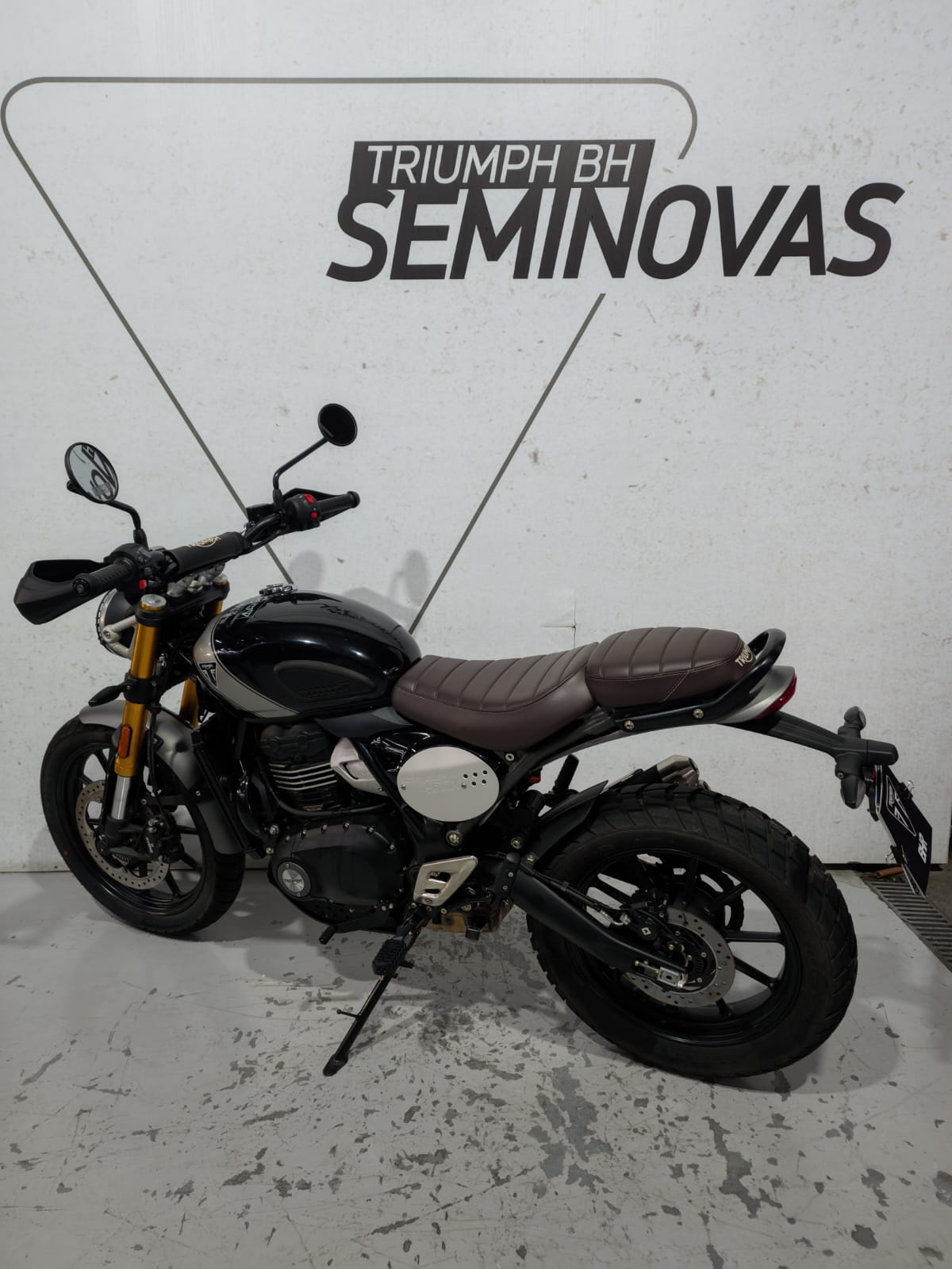 TRIUMPH-SCRAMBLER-SCRAMBLER 400X