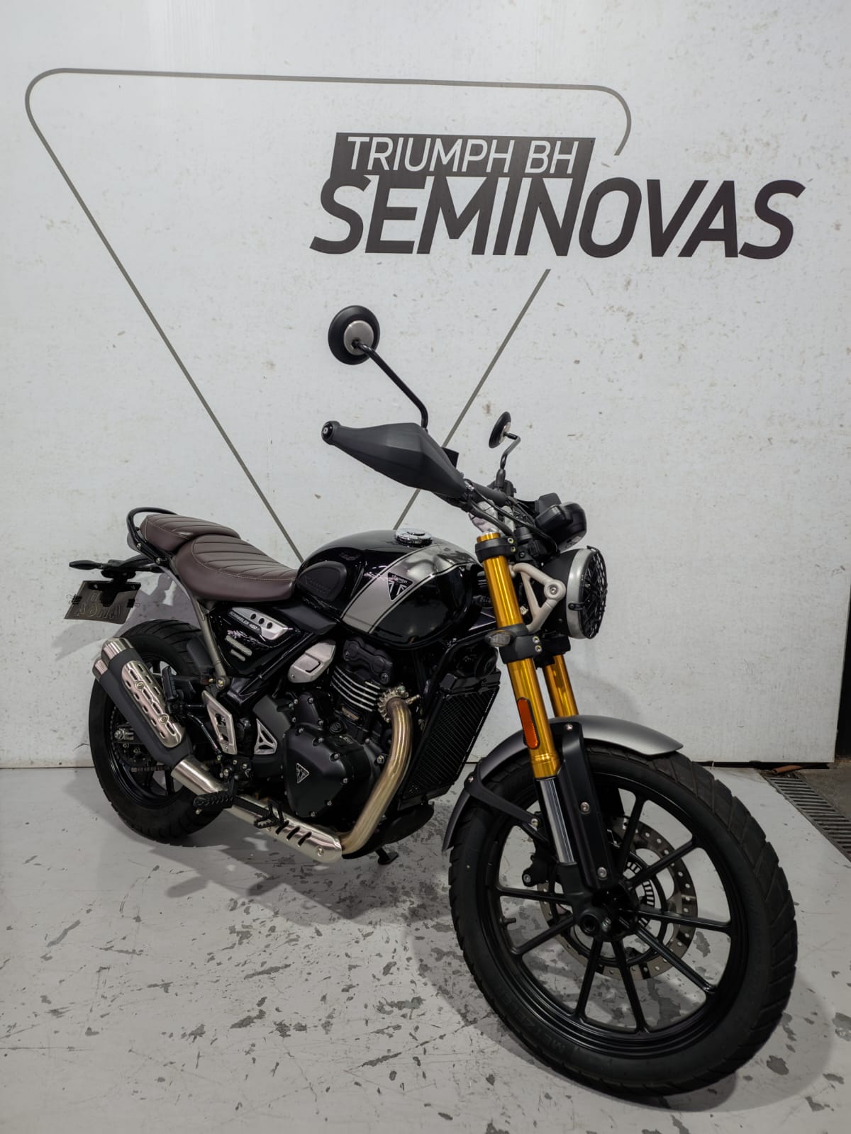 TRIUMPH-SCRAMBLER-SCRAMBLER 400X