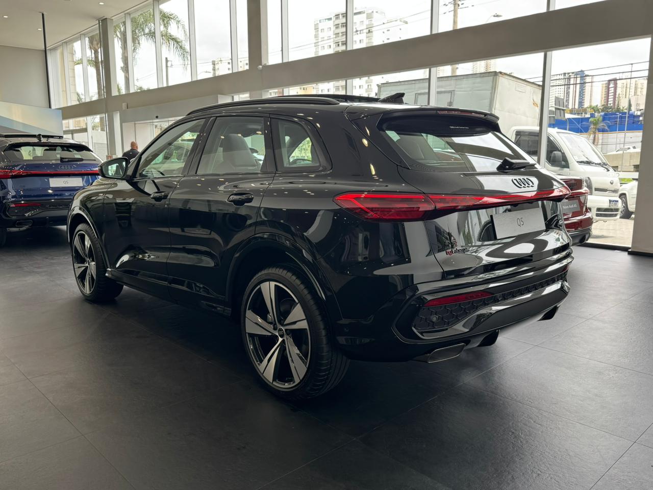 Audi-Q5-Q5 S-Line 2.0 TFSI Quattro S-tronic 272cv