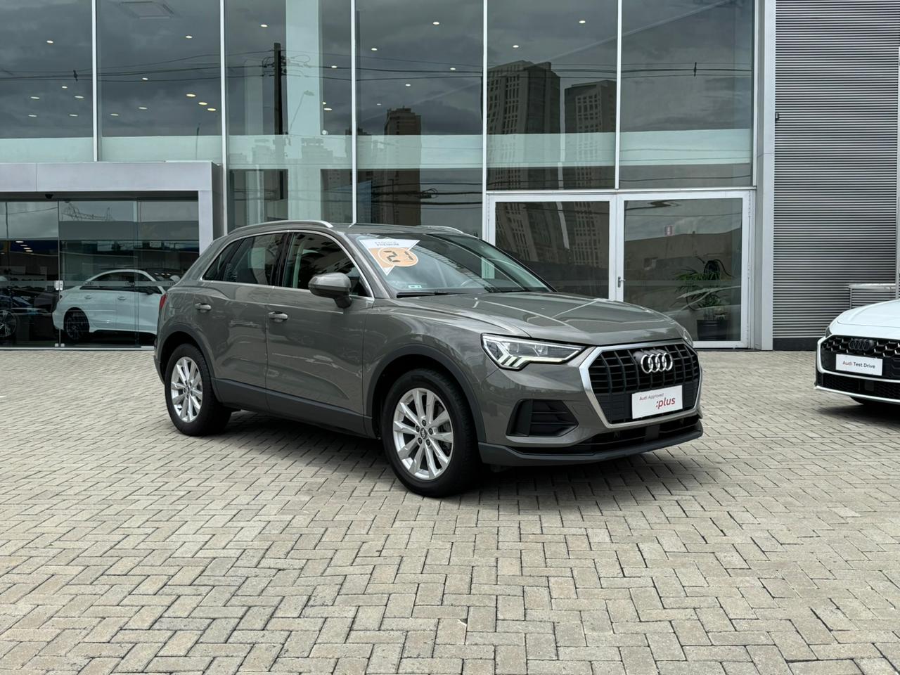 Audi-Q3-Q3 Prestige Plus 1.4 TFSI Flex S-tronic