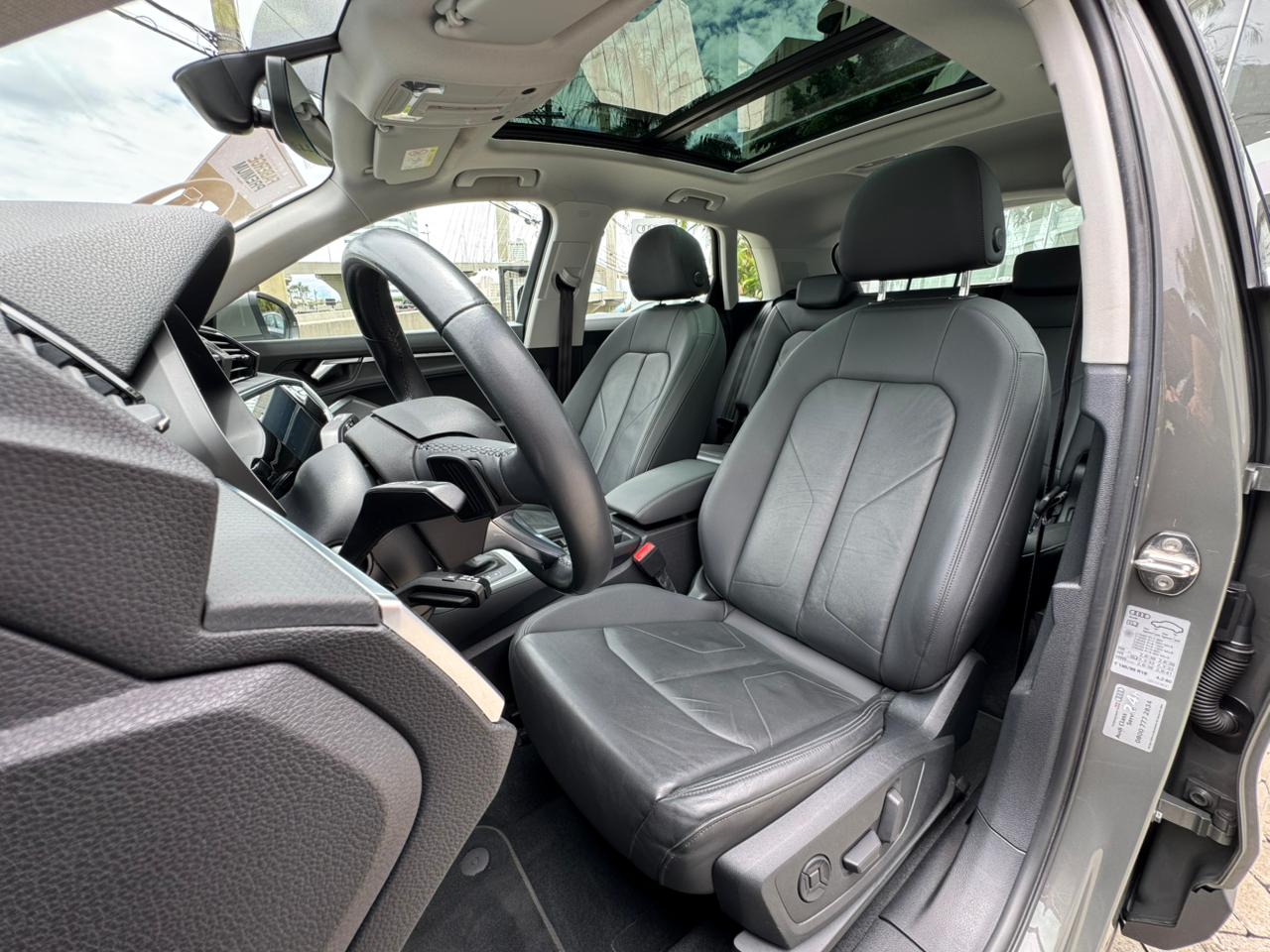 Audi-Q3-Q3 Prestige Plus 1.4 TFSI Flex S-tronic