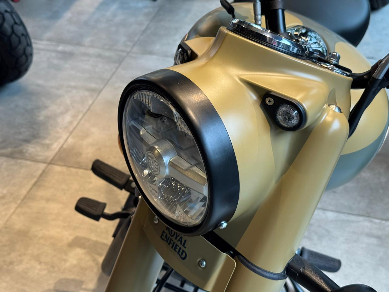 Royal Enfield-Classic-Classic Signals 350cc ABS