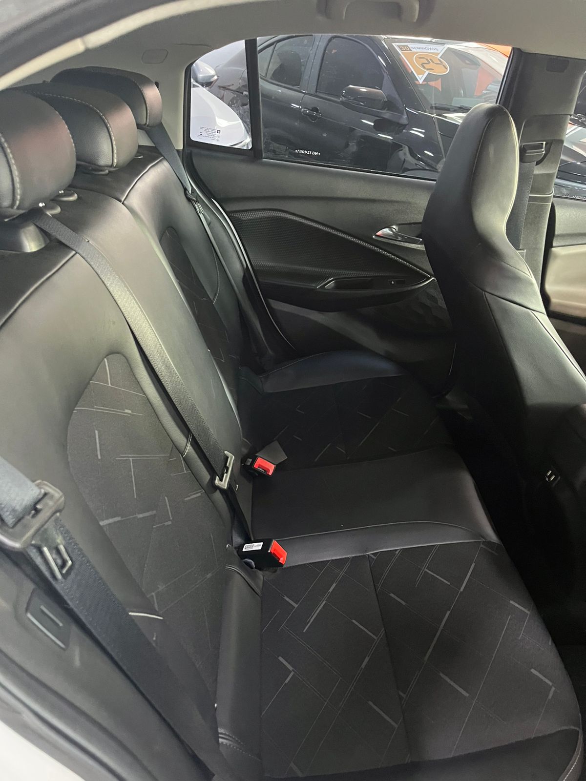 GM - Chevrolet-ONIX-ONIX HATCH 1.0 12V TB Flex 5p Aut.