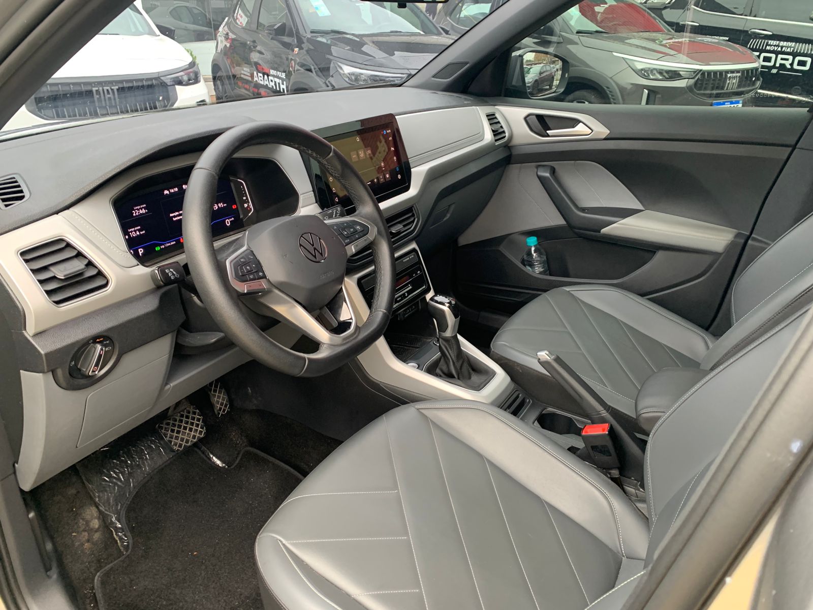 VW - Volkswagen-T-Cross-T-Cross Comfor. 200 TSI 1.0 Flex 5p Aut.