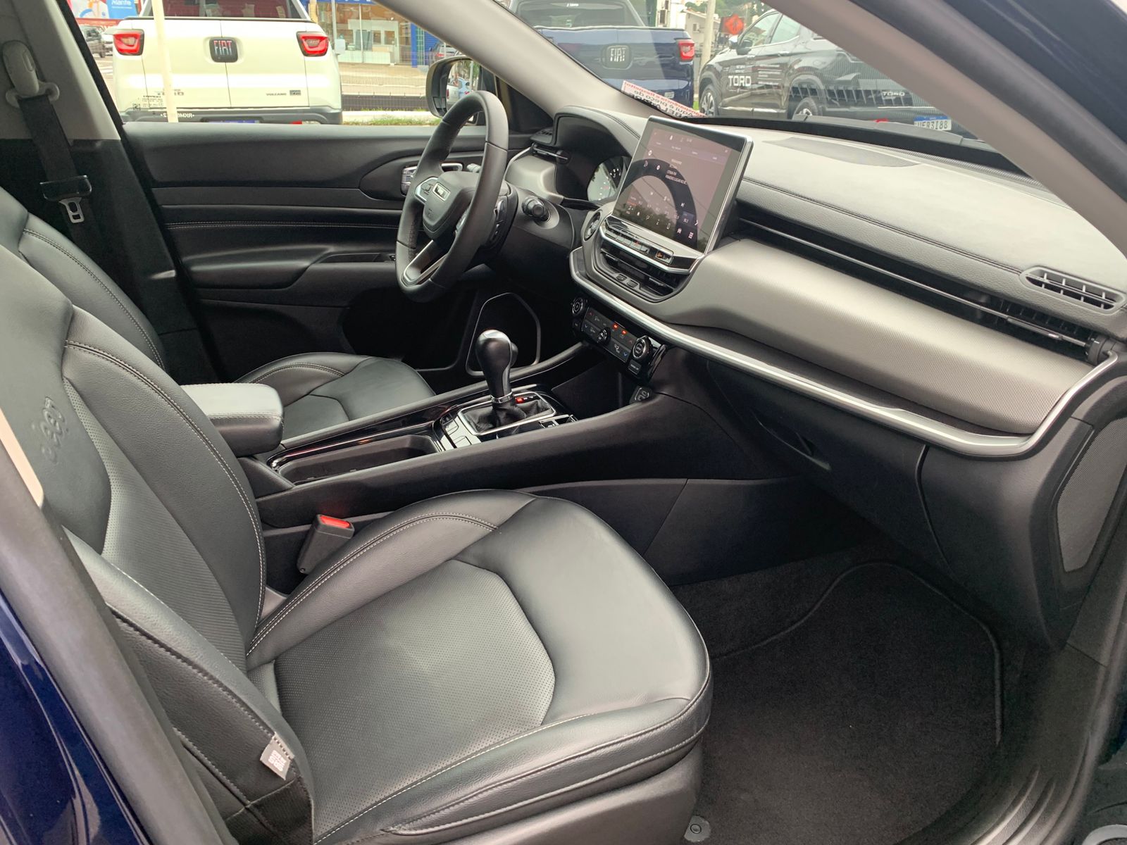 Jeep-COMPASS-COMPASS LONG. T270 1.3 TB 4x2 Flex Aut.