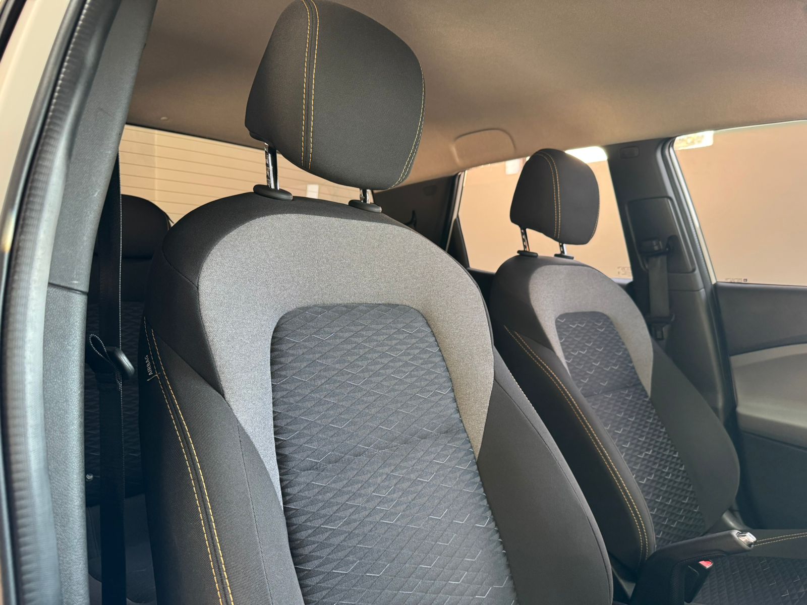 GM - Chevrolet-MONTANA-MONTANA LT 1.2  Turbo Flex 12V 4p Mec.