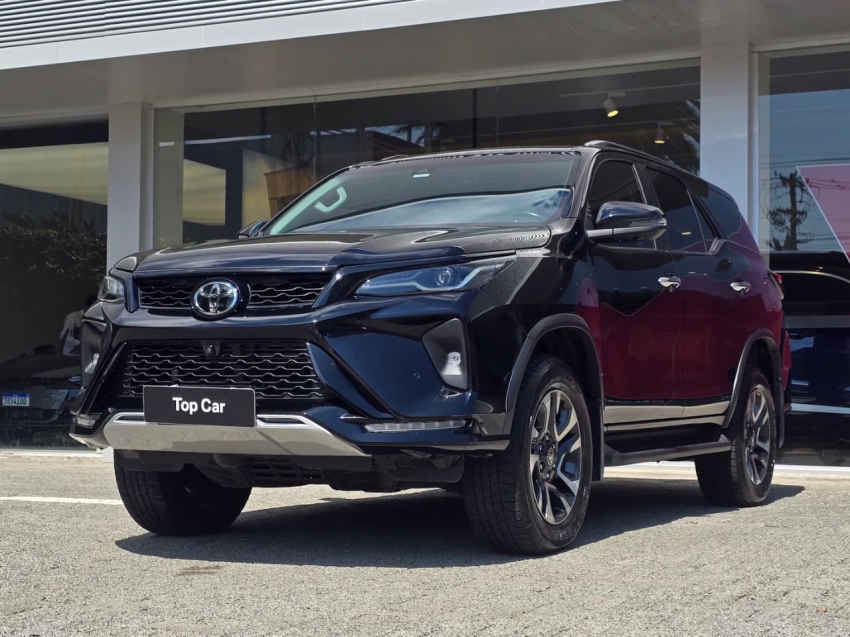 2.8 D-4D TURBO DIESEL SRX 4X4 AUTOMÁTICO