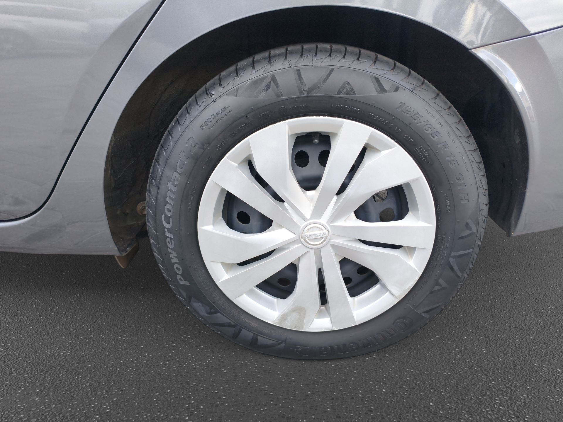 VERSA Sense 1.6 16V Flex Aut.