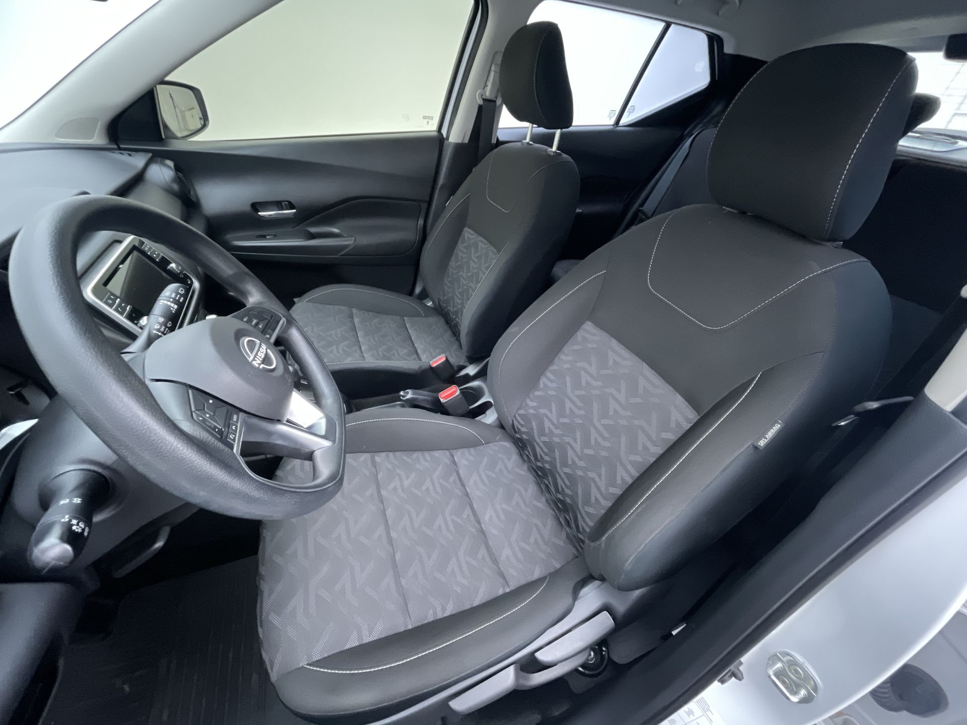 KICKS Sense 1.6 16V Flex Aut.