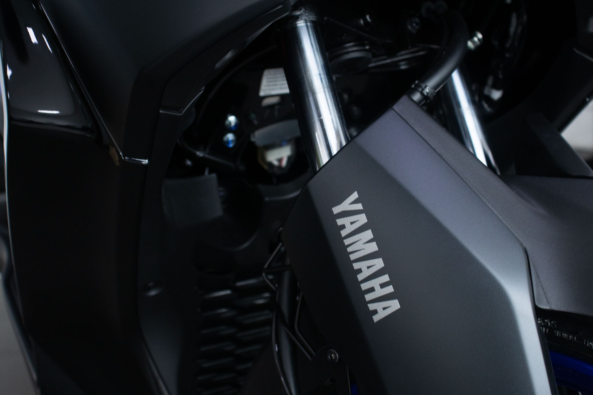 YAMAHA-XMAX-XMAX 300 CONNECTED