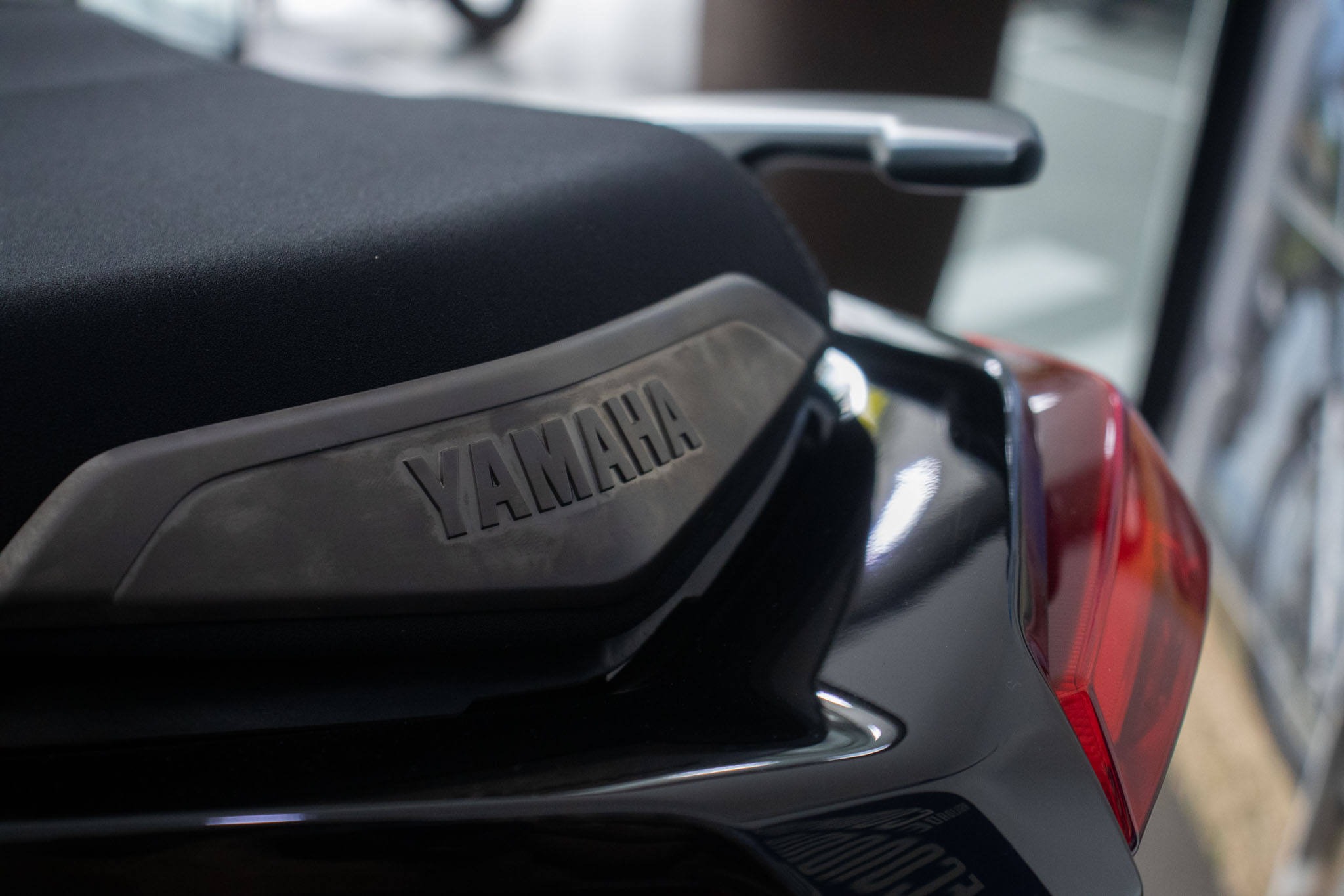 YAMAHA-XMAX-XMAX 300 CONNECTED