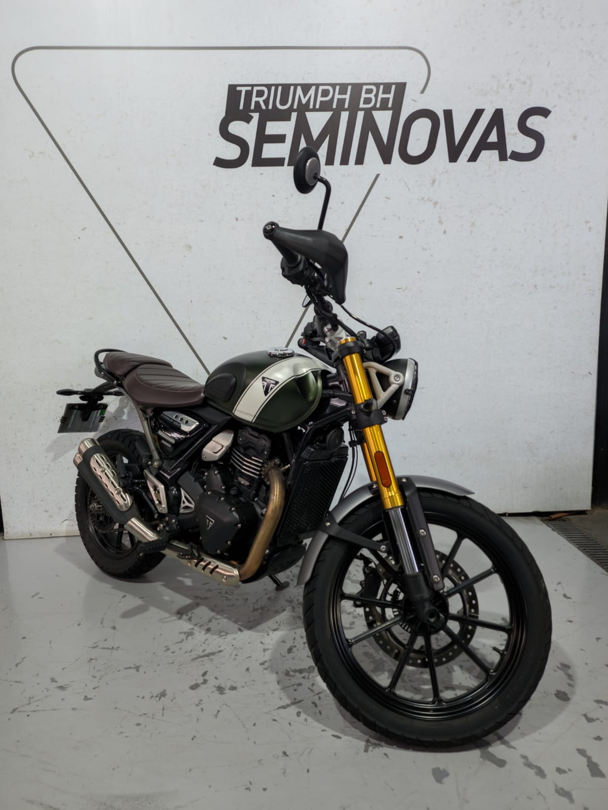 TRIUMPH-SCRAMBLER-SCRAMBLER 400X