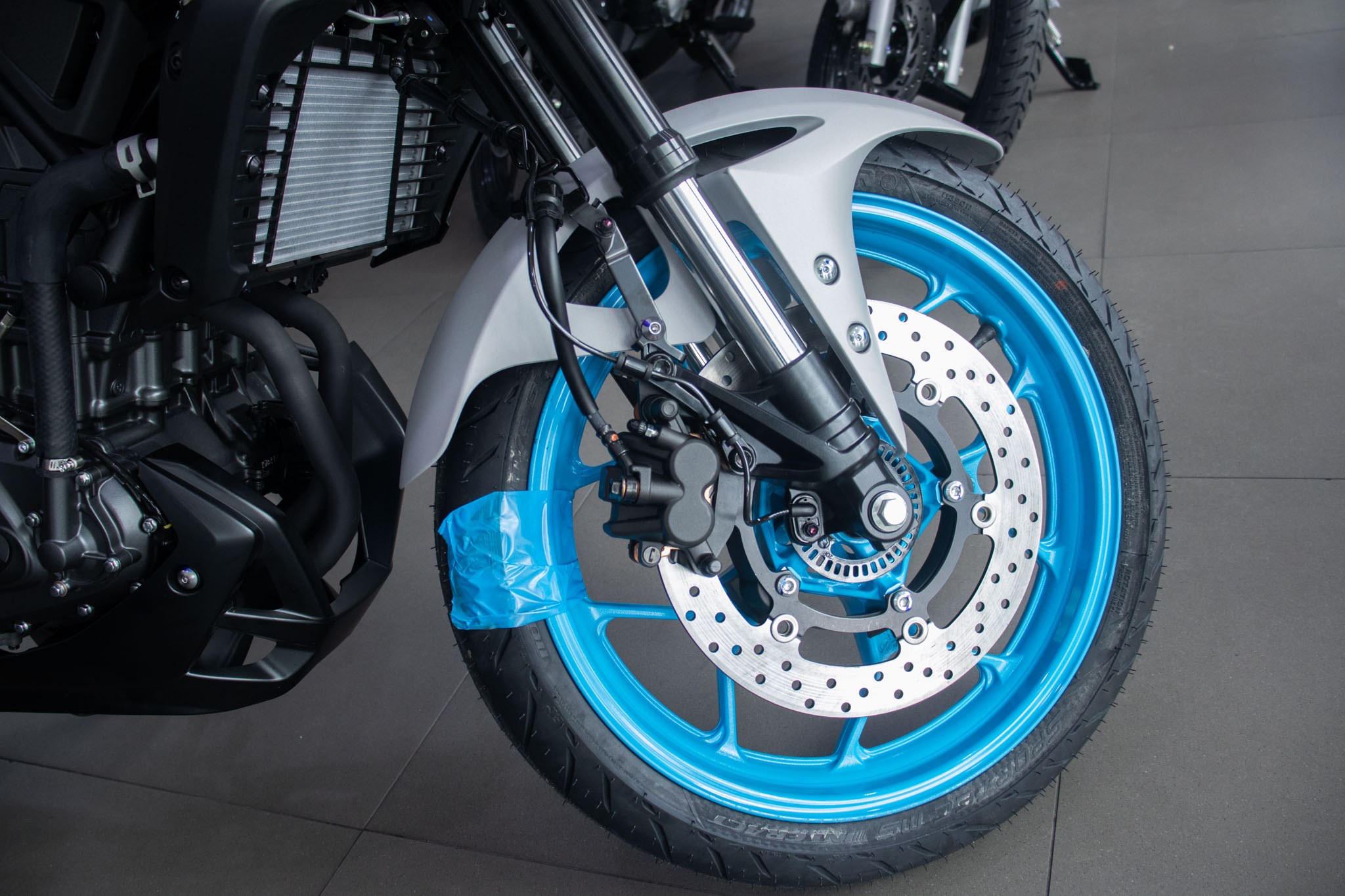 YAMAHA-MT-03-MT-03 ABS