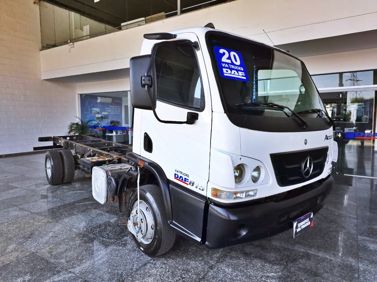 Accelo 815 2p (diesel) (E5)