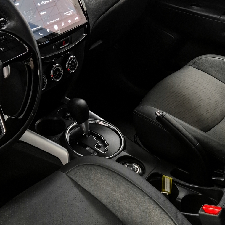 Mitsubishi-OUTLANDER SPORT-2.0 MIVEC FLEX HPE AWD AUTOMÁTICO