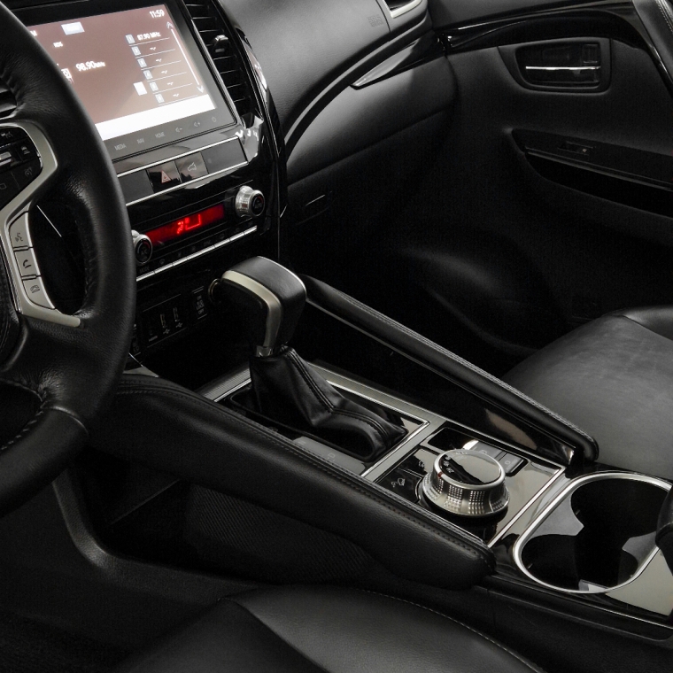 Mitsubishi-PAJERO SPORT-2.4 16V MIVEC TURBO DIESEL LEGEND AWD AUTOMÁTICO