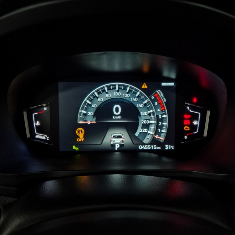 Mitsubishi-PAJERO SPORT-2.4 16V MIVEC TURBO DIESEL LEGEND AWD AUTOMÁTICO