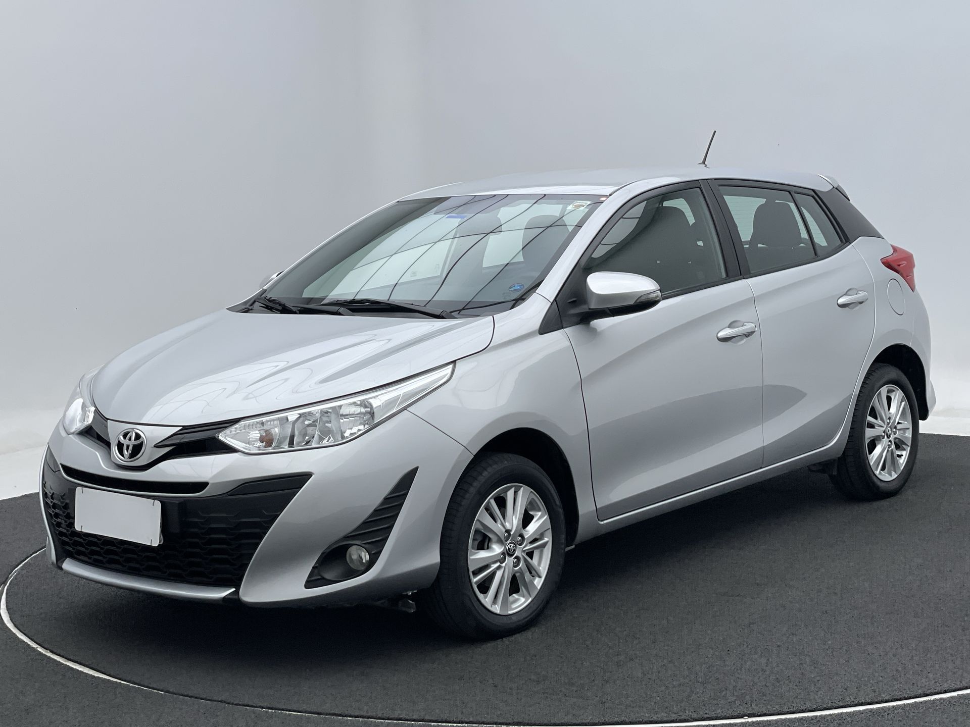 YARIS XL 1.3 Flex 16V 5p Mec.