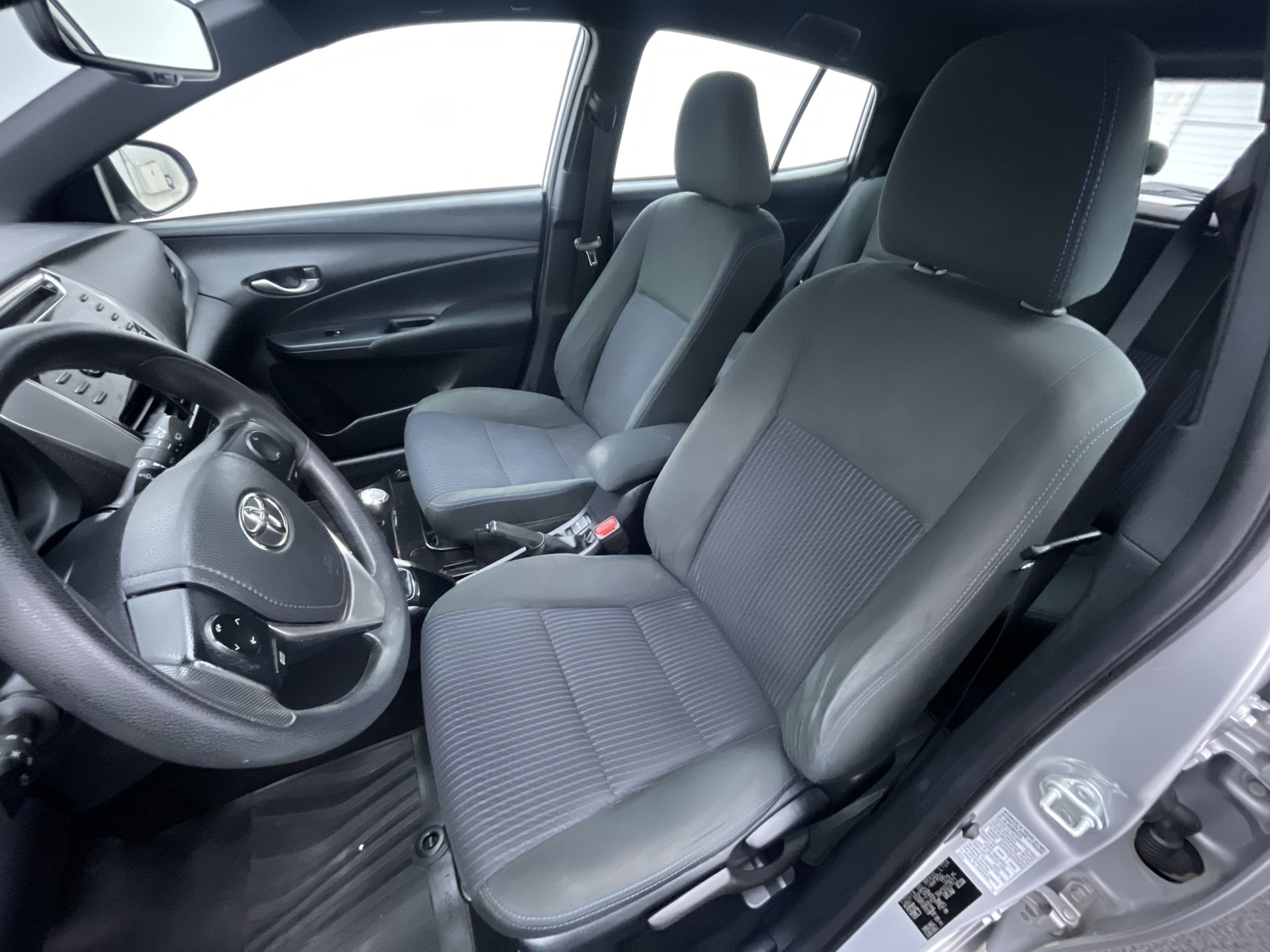 YARIS XL 1.3 Flex 16V 5p Mec.