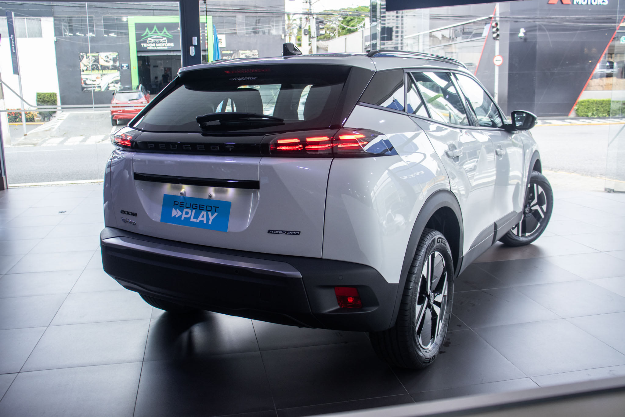 Peugeot-2008-2008 Active 1.0 Turbo Flex 5p Aut.