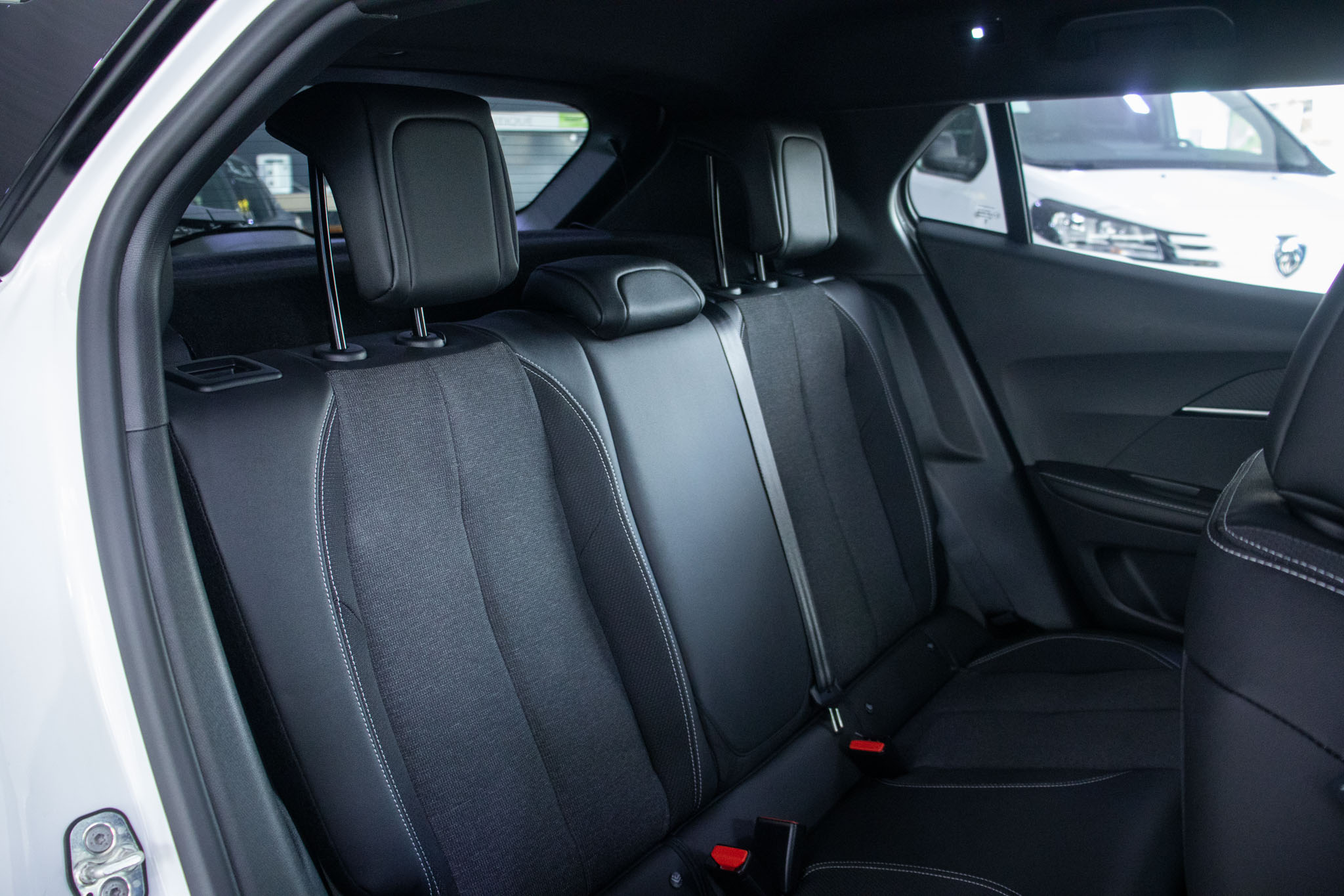 Peugeot-2008-2008 Active 1.0 Turbo Flex 5p Aut.